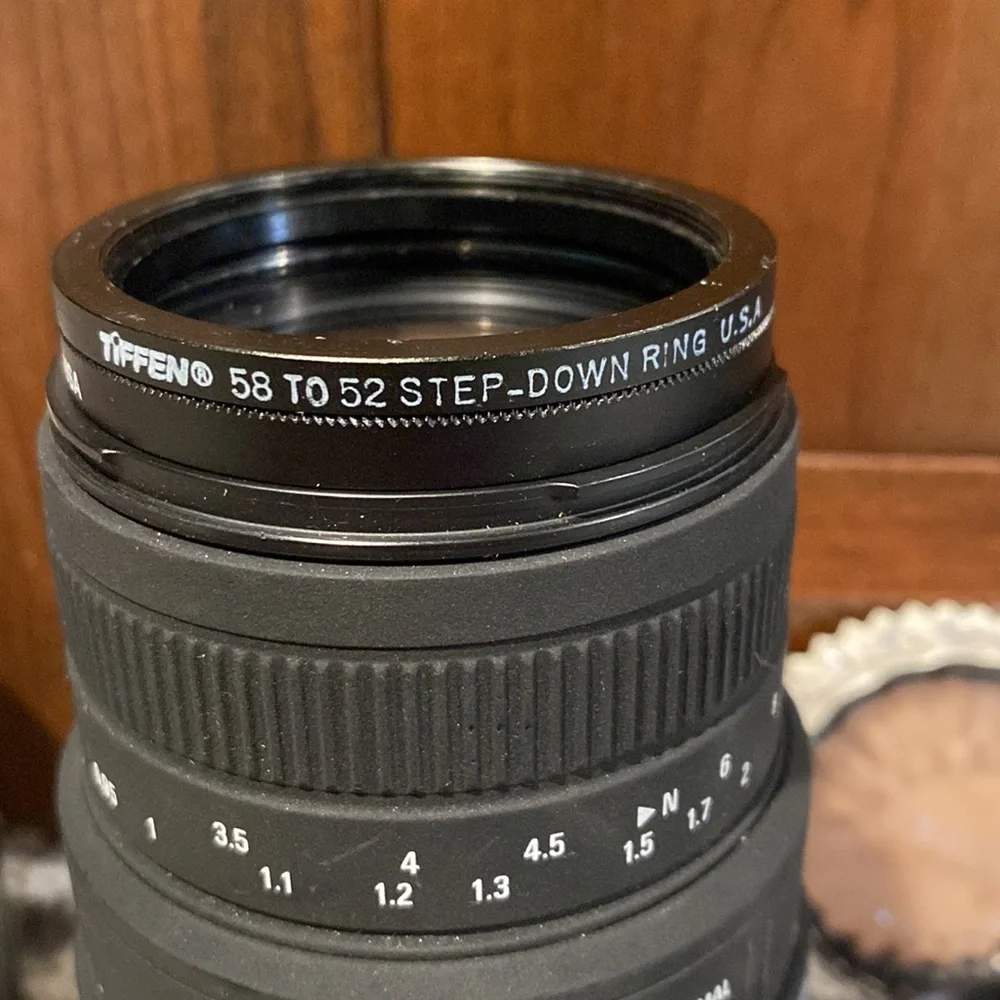 SIGMA - for Nikon - 70-300mm lens